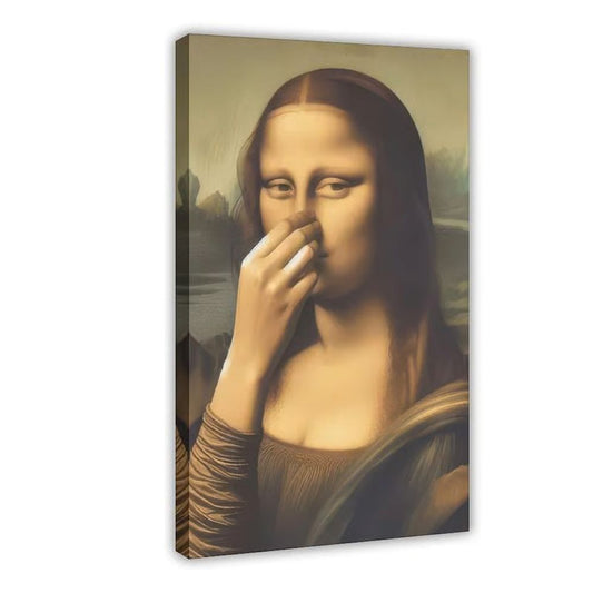Piece Mimics Mona Lisa Bathroom Wall