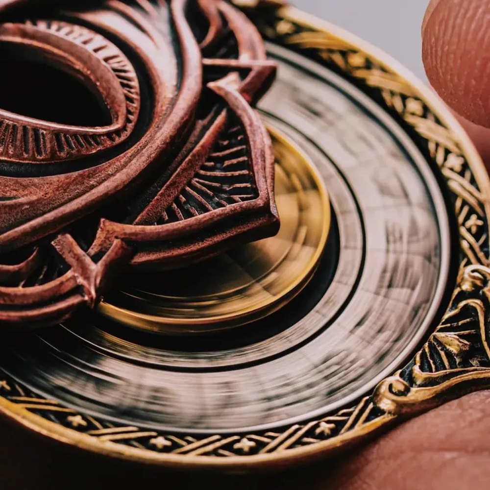 Tarot Vision Pendant: Connect to Cosmic Wisdom Anytime