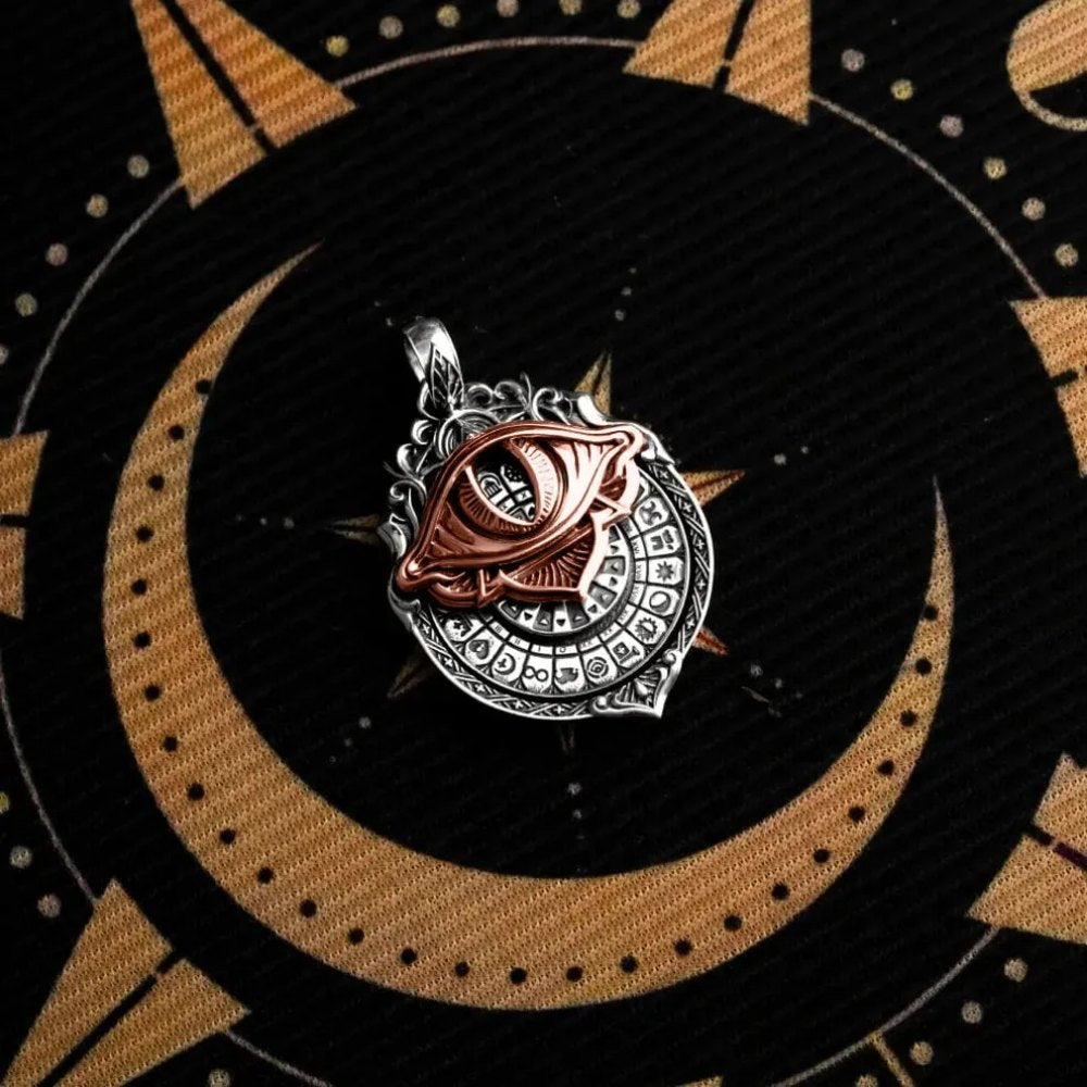 Tarot Vision Pendant: Connect to Cosmic Wisdom Anytime