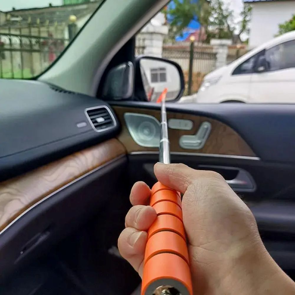 Retractable Car Rearview Mirror Wiper – Portable Rain & Water Removal Tool