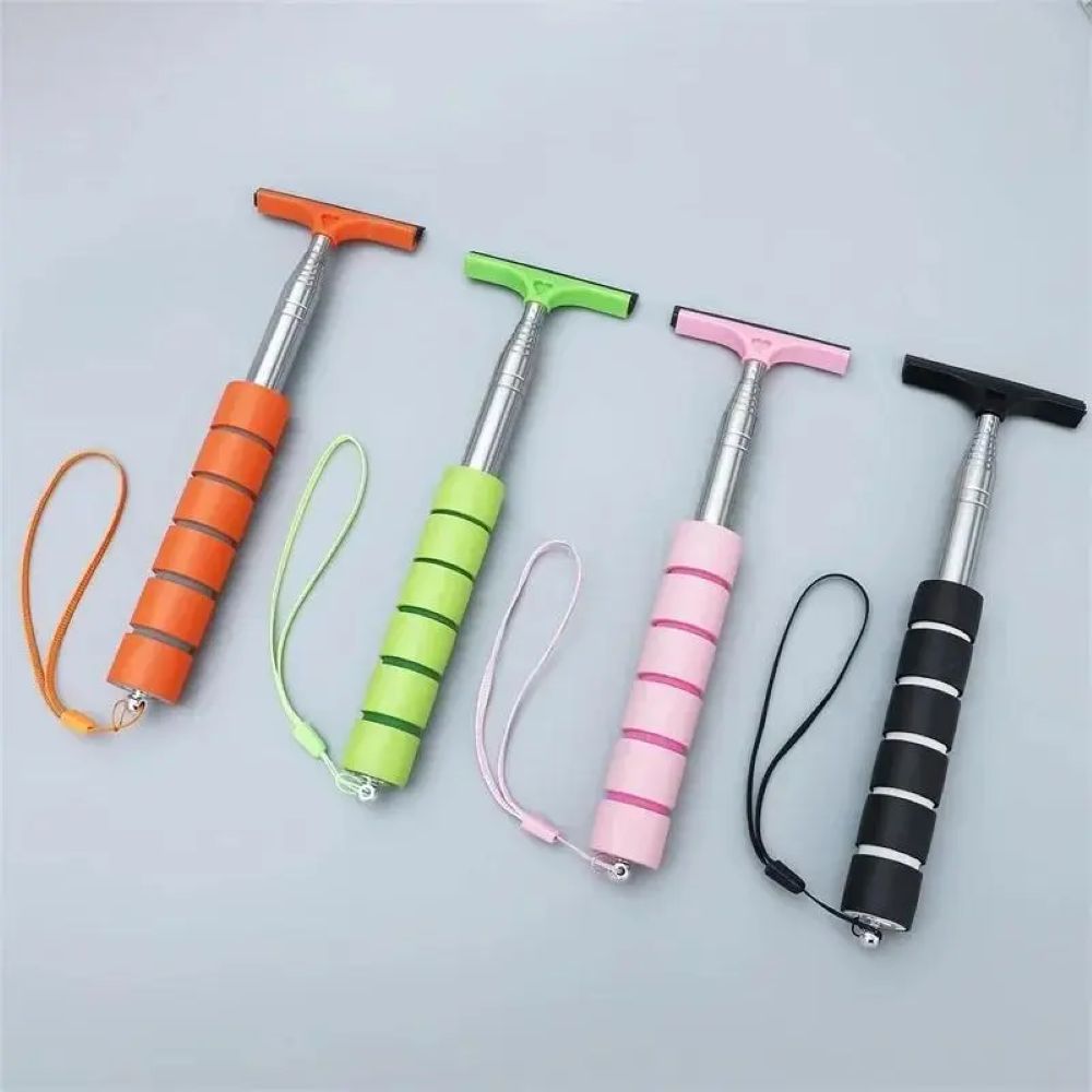 Retractable Car Rearview Mirror Wiper – Portable Rain & Water Removal Tool