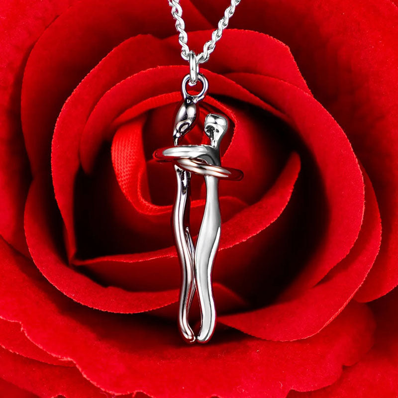 Eternal Embrace – Timeless Hug Couple Necklace