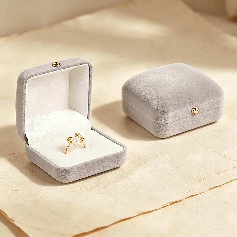 Elegant Velvet Jewelry Boxes