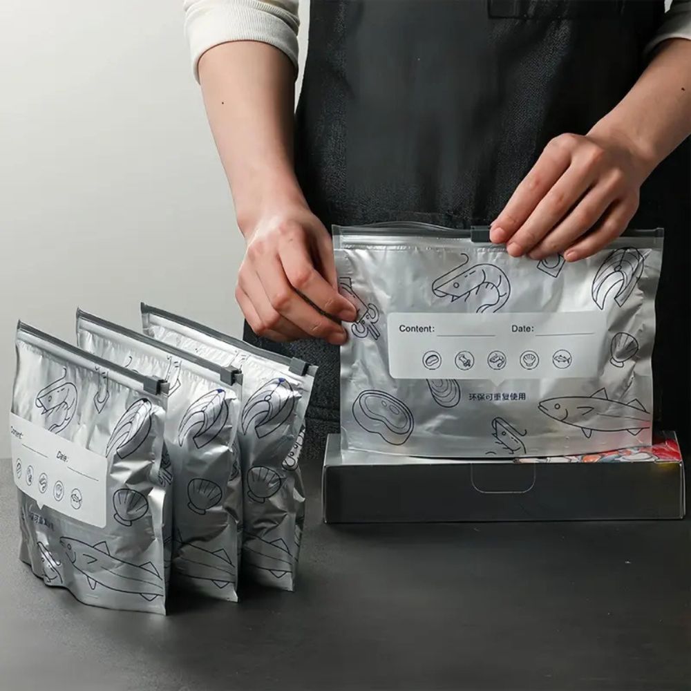 (30pcs )Reusable Aluminum Foil Sealable Storage Bags, 2025 New Resealable Vacuum Zipper Pouches for Food, Stand Up Foil Sealable Bags with Label and Zip Lock for Vegetable Fruit Meat