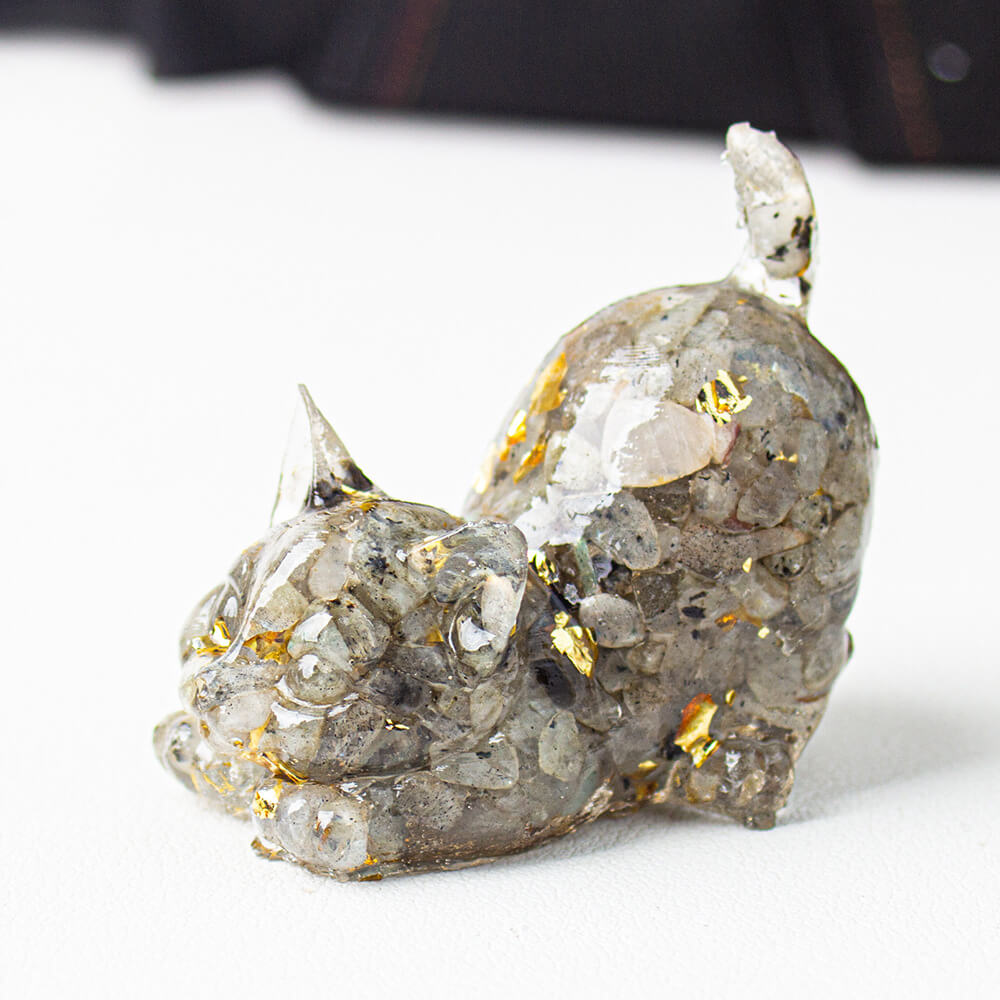 Handmade Natural Crystal Gemstone Cat with Raised Tail - Grey Labadorite