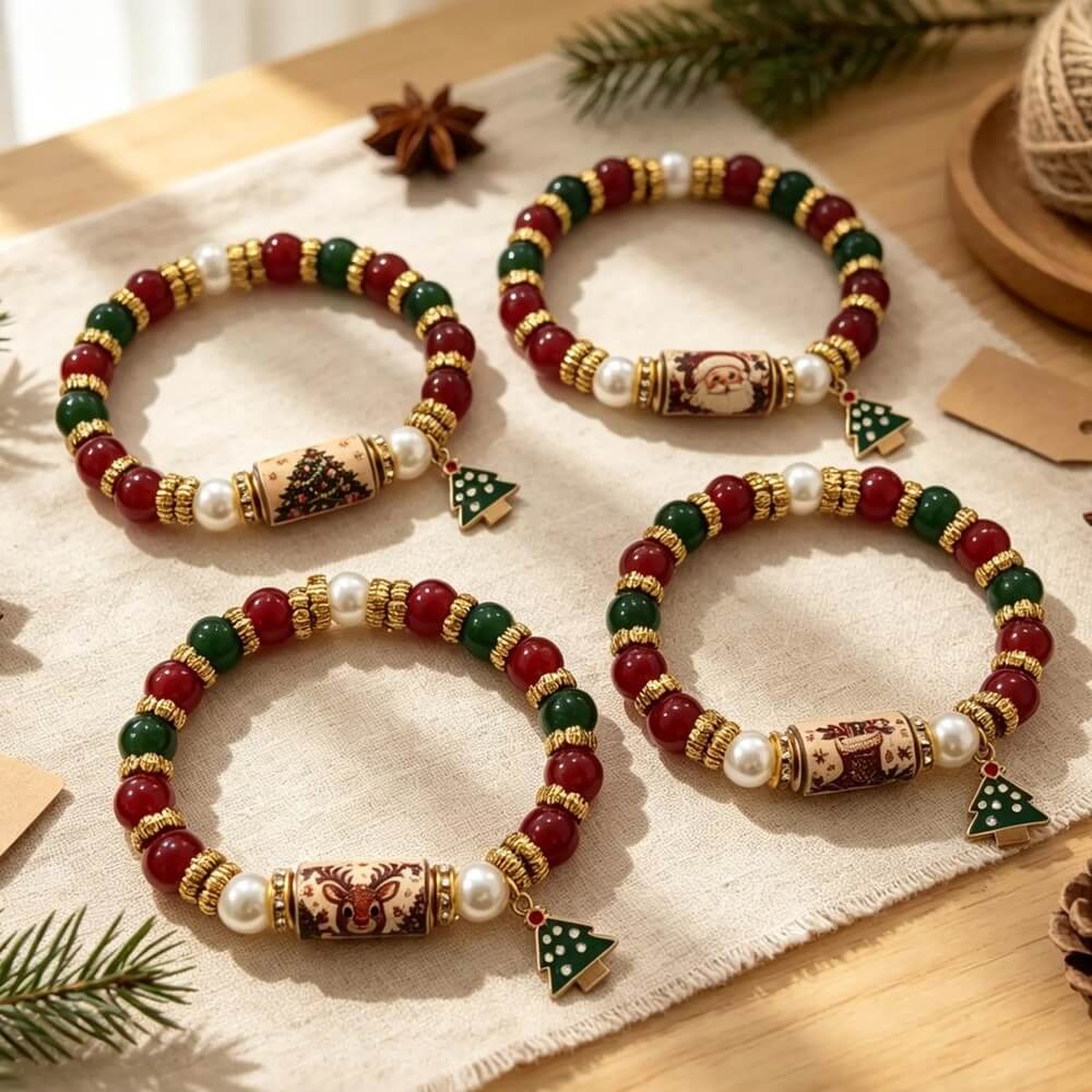Christmas Stretch Bracelet | Holiday Jewelry for Women