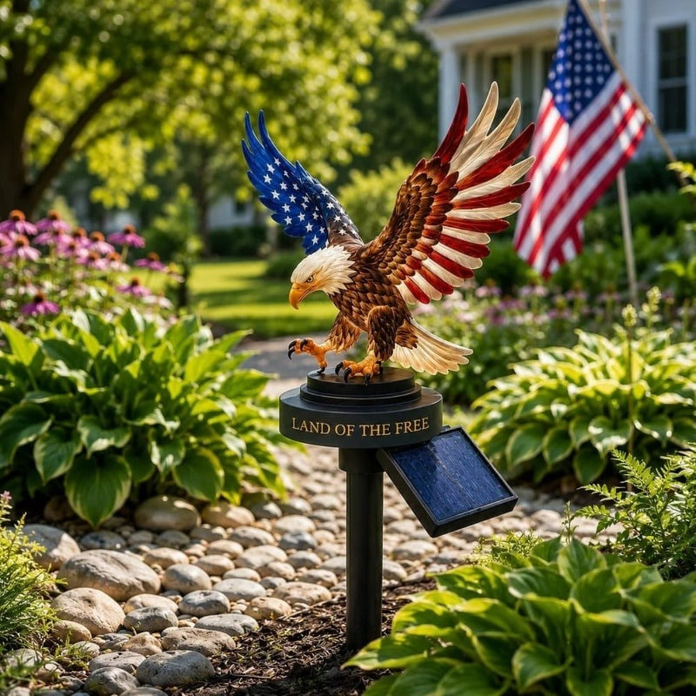 Solar Eagle Garden Light – A Glowing Tribute to American Freedom