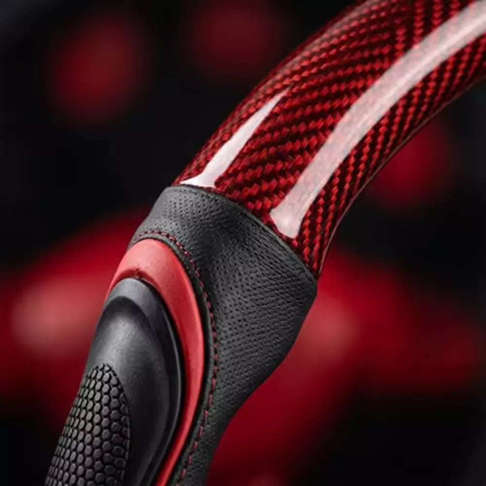 Close-up of the textured silicone steering wheel cover surface