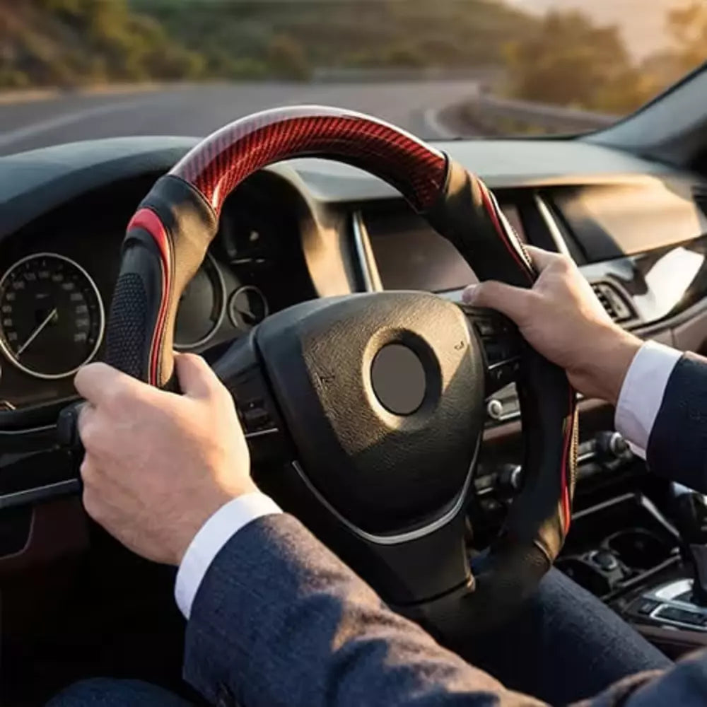 Side view of a silicone steering wheel cover