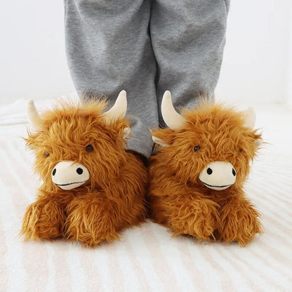 Highland Cow Slippers, Plush Scottish Cow Slippers