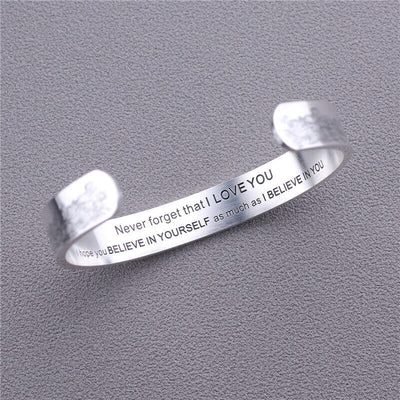 “Never Forget that I LOVE YOU” Bracelet