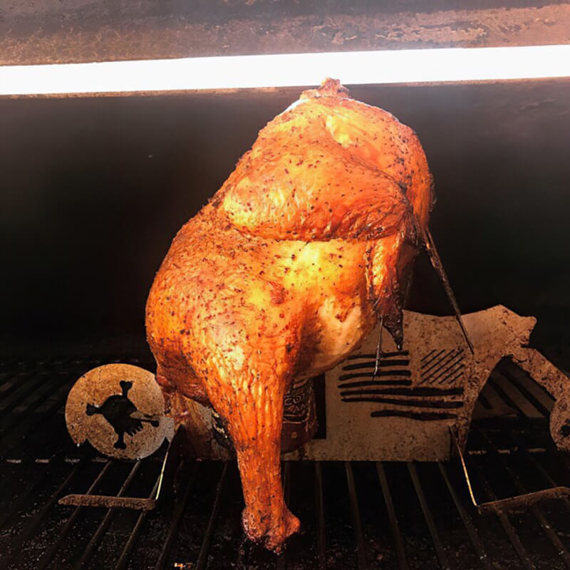 Portable chicken stand Beer- American motorcycle BBQ